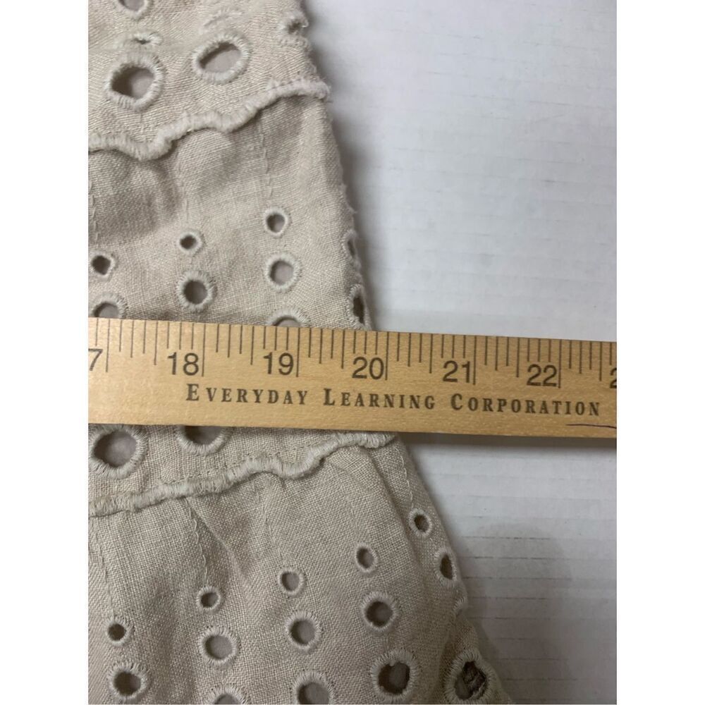 Ladies Eyelet Patterned Dress - Picture 10 of 10